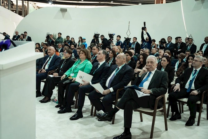 WUF13 çərcivəsində Erkən xəbərdarlıq və iqlimə dayanıqlı şəhərlər mövzusunda tədbir keçirildi — FOTOLAR WUF13 çərcivəsində Erkən xəbərdarlıq və iqlimə dayanıqlı şəhərlər mövzusunda tədbir keçirildi — FOTOLAR