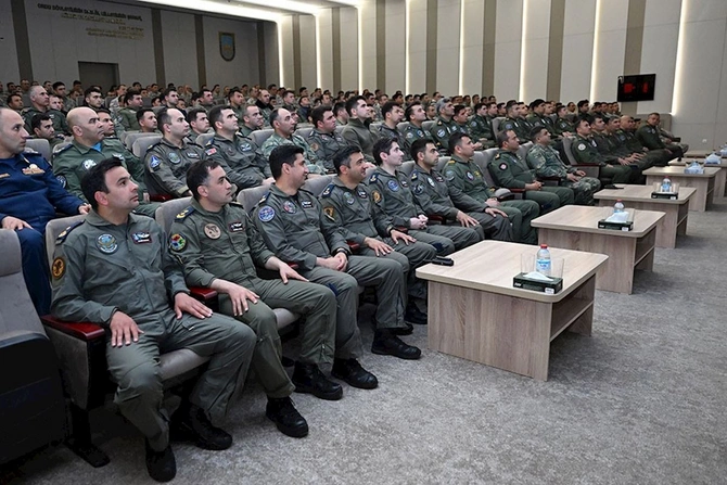 Azərbaycan və Türkiyə Hərbi Hava Qüvvələrinin birgə taktiki-uçuş təlimi başa çatdı — FOTOLAR