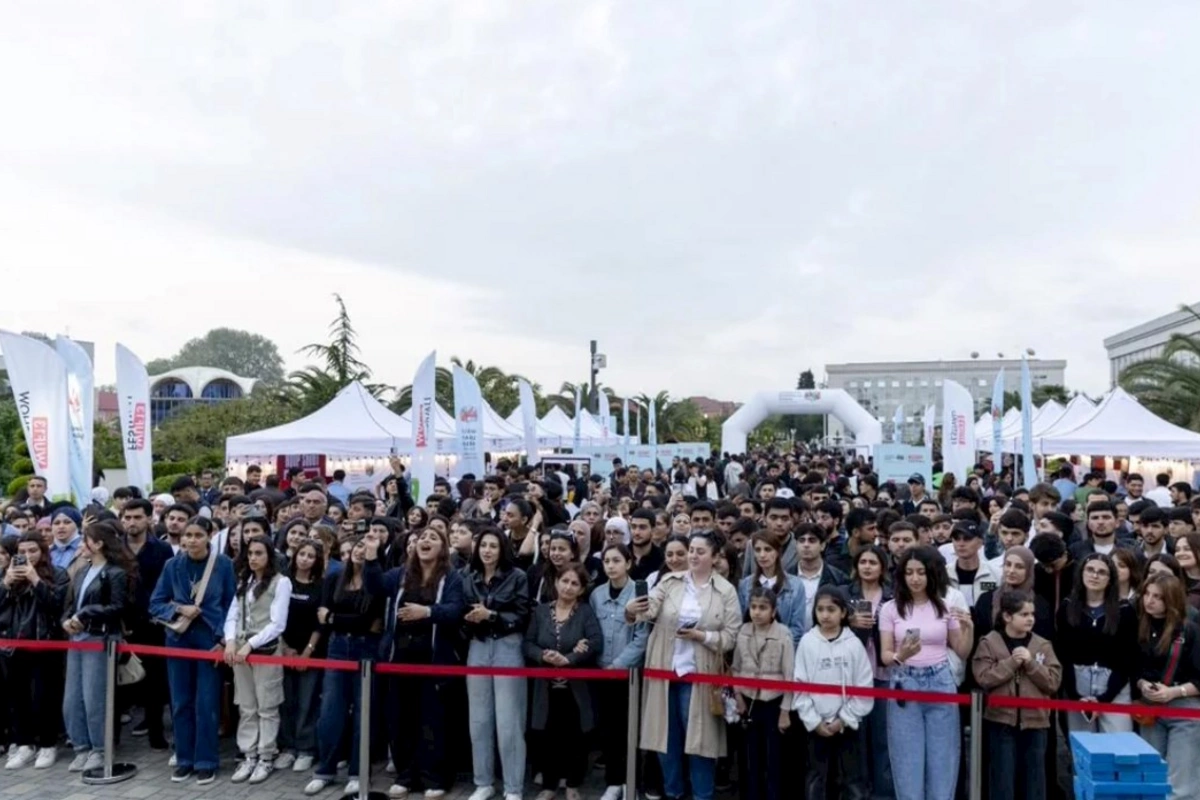 WUF13 Festivalının ictimai proqramına 9 mindən çox iştirakçı qatılıb — FOTOLAR