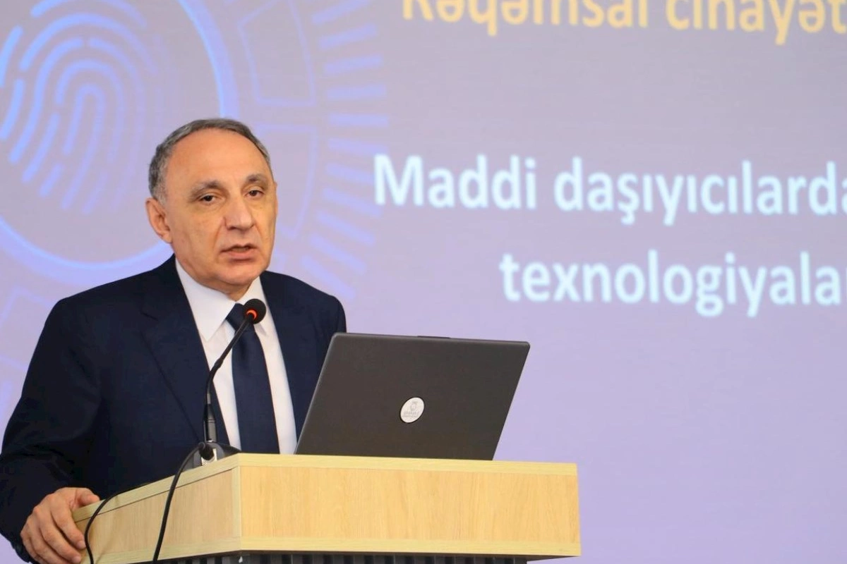 Baş prokuror Qarabağ Universitetinin tələbələri ilə görüşdü — FOTOLAR