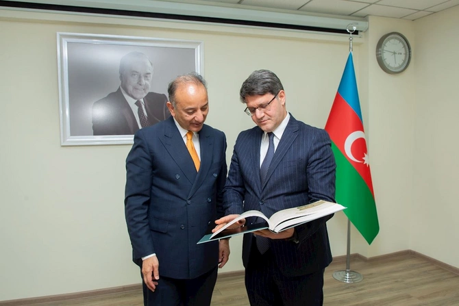 Azərbaycan-Pakistan arasında ətraf mühitin mühafizəsi məsələləri müzakirə olunub — FOTOLAR Azərbaycan-Pakistan arasında ətraf mühitin mühafizəsi məsələləri müzakirə olunub — FOTOLAR