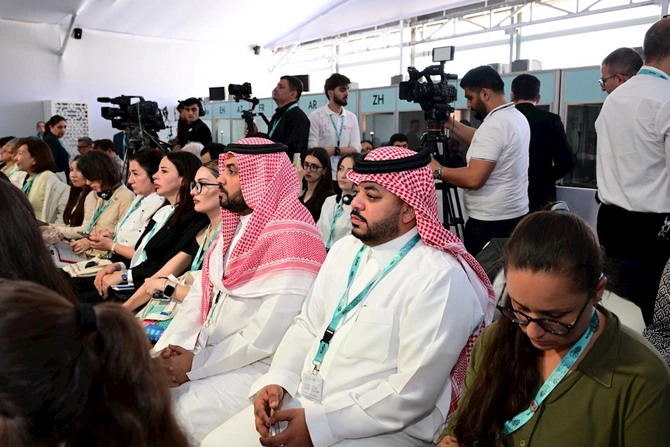 WUF13 çərçivəsində “UNESCO-nun yaradıcı şəhərləri və dayanıqlı şəhərsalma” mövzusunda panel sessiya keçirilib — FOTOLAR WUF13 çərçivəsində “UNESCO-nun yaradıcı şəhərləri və dayanıqlı şəhərsalma” mövzusunda panel sessiya keçirilib — FOTOLAR