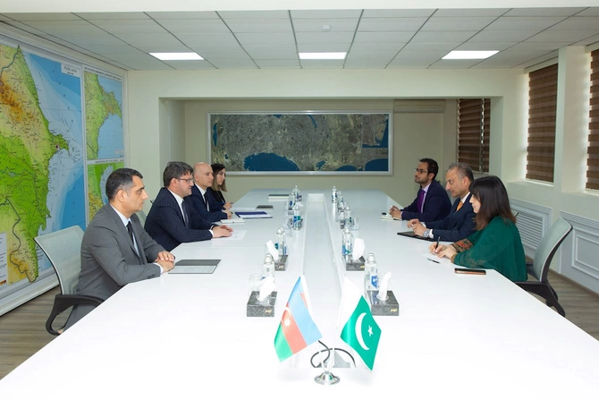 Azərbaycan-Pakistan arasında ətraf mühitin mühafizəsi məsələləri müzakirə olunub — FOTOLAR Azərbaycan-Pakistan arasında ətraf mühitin mühafizəsi məsələləri müzakirə olunub — FOTOLAR