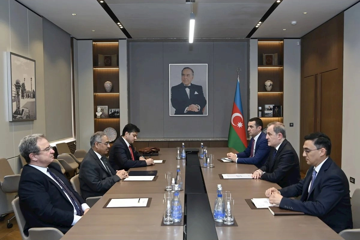 Azərbaycan və D-8 arasında əməkdaşlıq perspektivləri müzakirə olunub — FOTOLAR