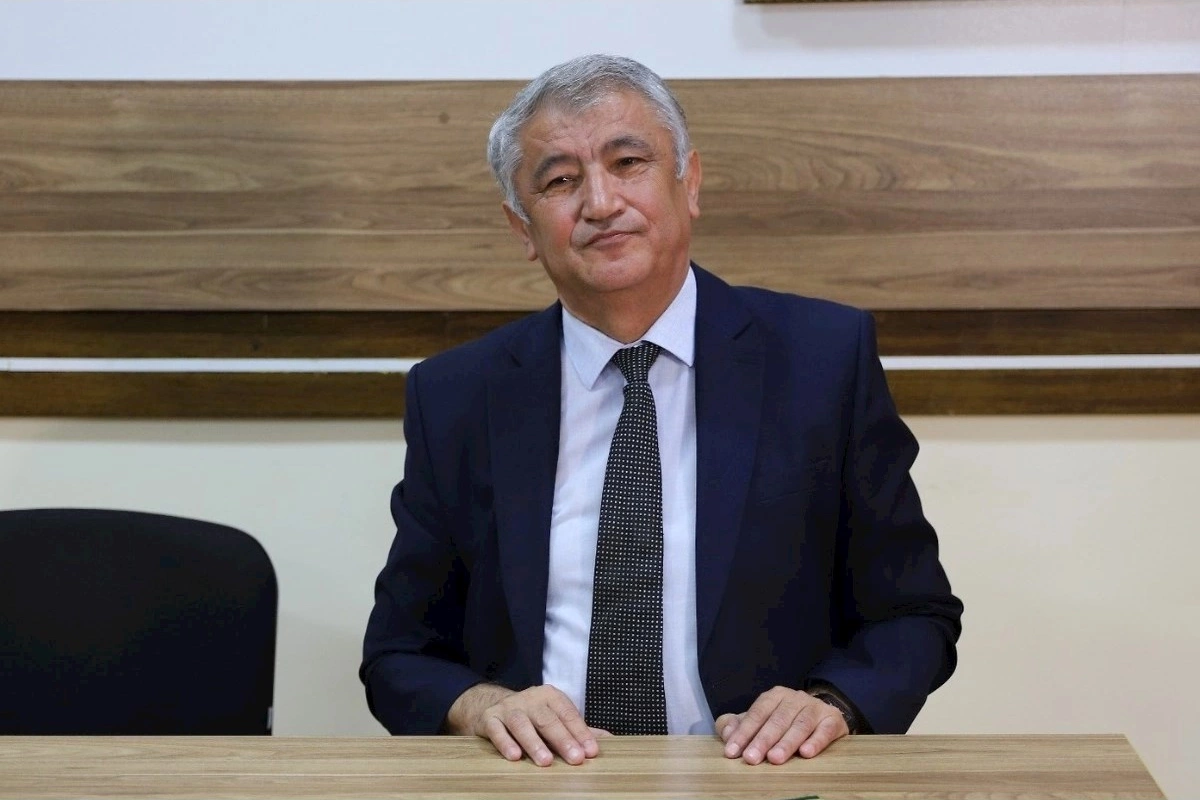 AzTV Qəşəm Nəcəfzadəyə 3 min manat ödəyəcək