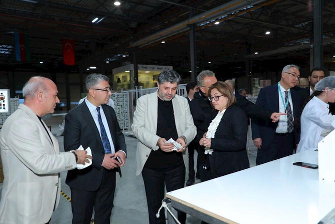 Qaziantep bələdiyyəsinin sədri Bakıda Predonun fabrikini ziyarət etdi — FOTOLAR