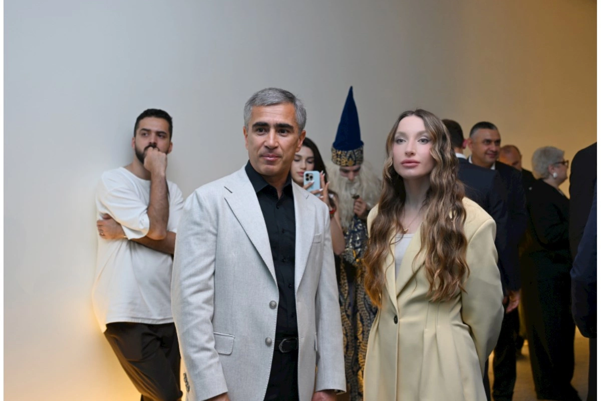 Heydər Əliyev Mərkəzində perulu rəssamın fərdi sərgisinin açılışı — FOTOLAR
