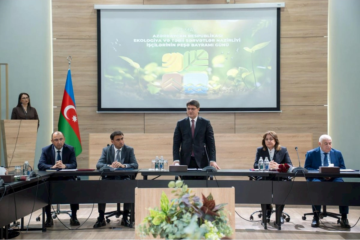 ETSN kollektivi peşə bayramını qeyd etdi — FOTOLAR
