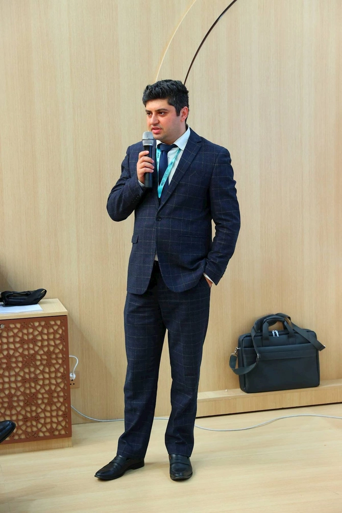 “Fəal vətəndaşın müasir şəhərsalmada töhfəsi” adlı tədbir keçirilib — FOTOLAR “Fəal vətəndaşın müasir şəhərsalmada töhfəsi” adlı tədbir keçirilib — FOTOLAR