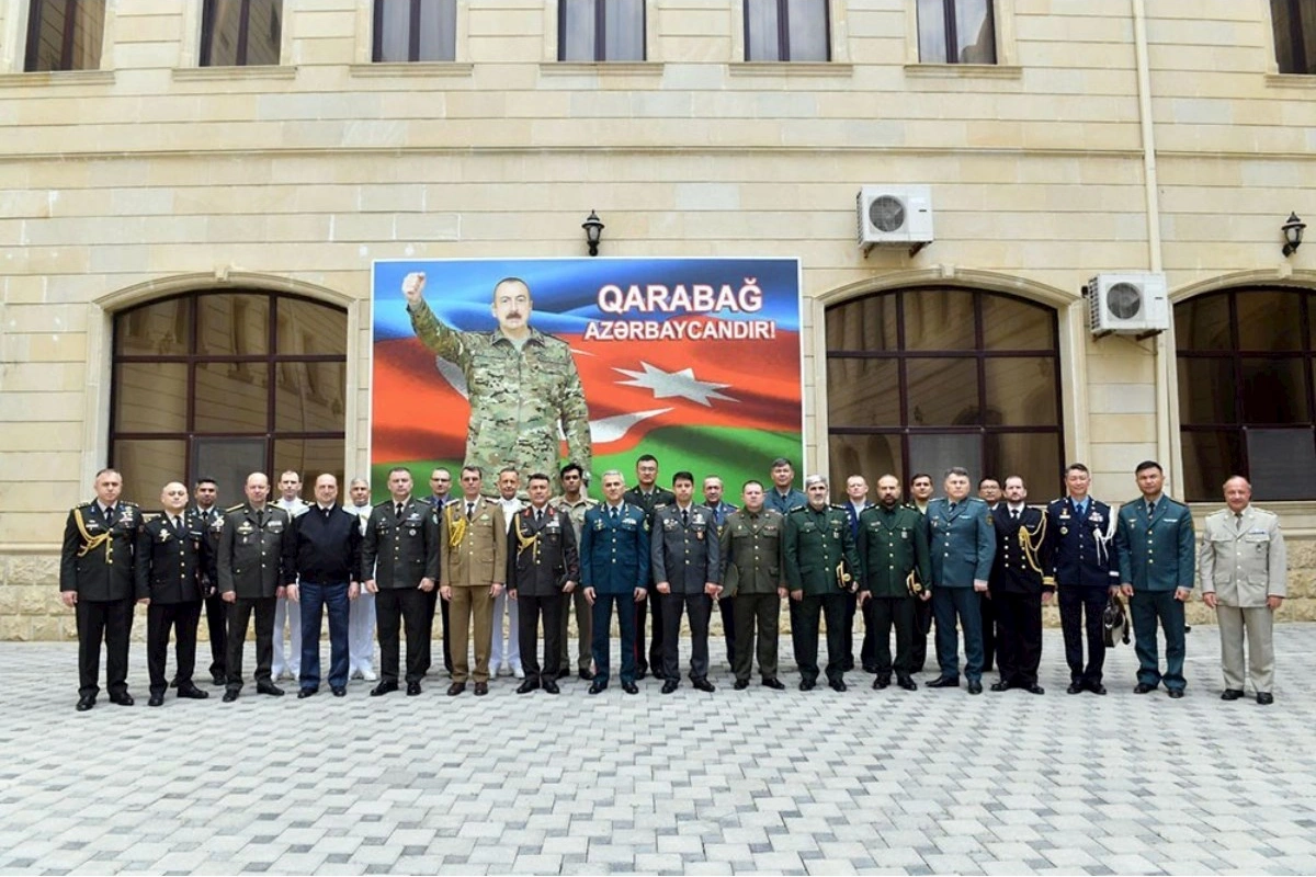 Hərbi attaşelər Dövlət Sərhəd Xidmətində olublar — FOTOLAR