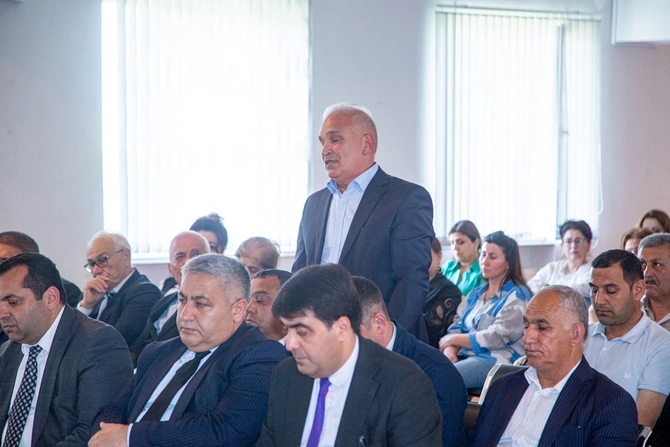 Rüstəm Xəlilov vətəndaşlarla növbəti səyyar görüş keçirdi — FOTOLAR