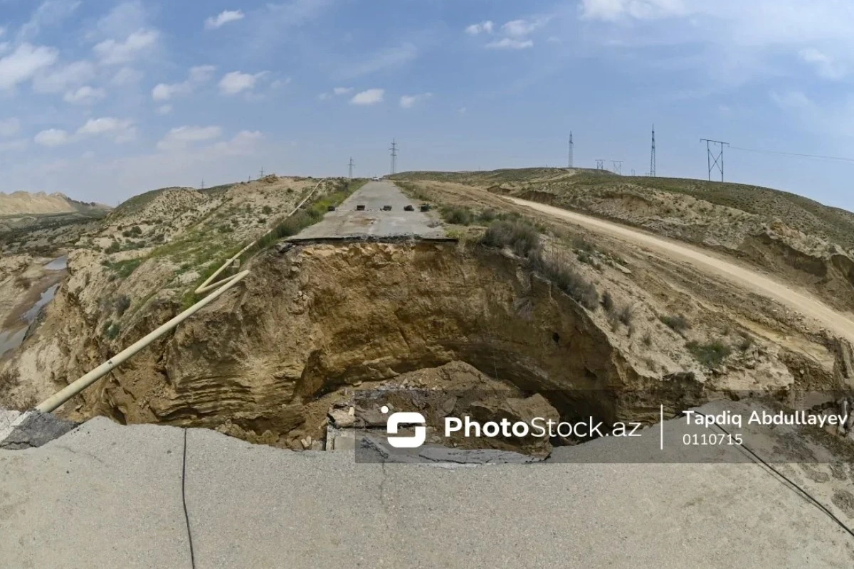 Bakıda bir qəsəbəyə çəkilən alternativ yolu da sel apardı — VİDEO/FOTOLAR