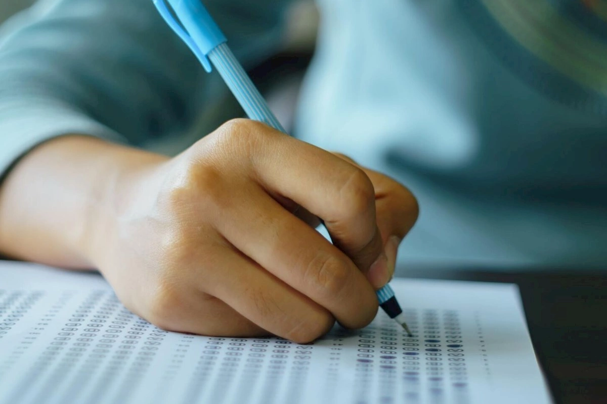 Abituriyentlərin nəzərinə — Dünən keçirilən imtahanların düzgün cavabları açıqlandı