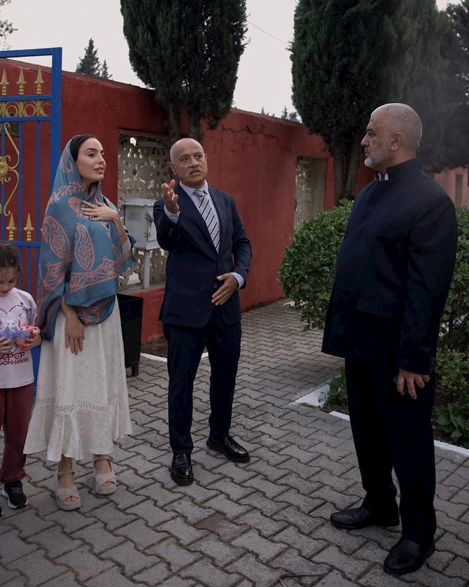 Leyla Əliyeva Masallıda Cümə məscidində — FOTOLAR Leyla Əliyeva Masallıda Cümə məscidində — FOTOLAR
