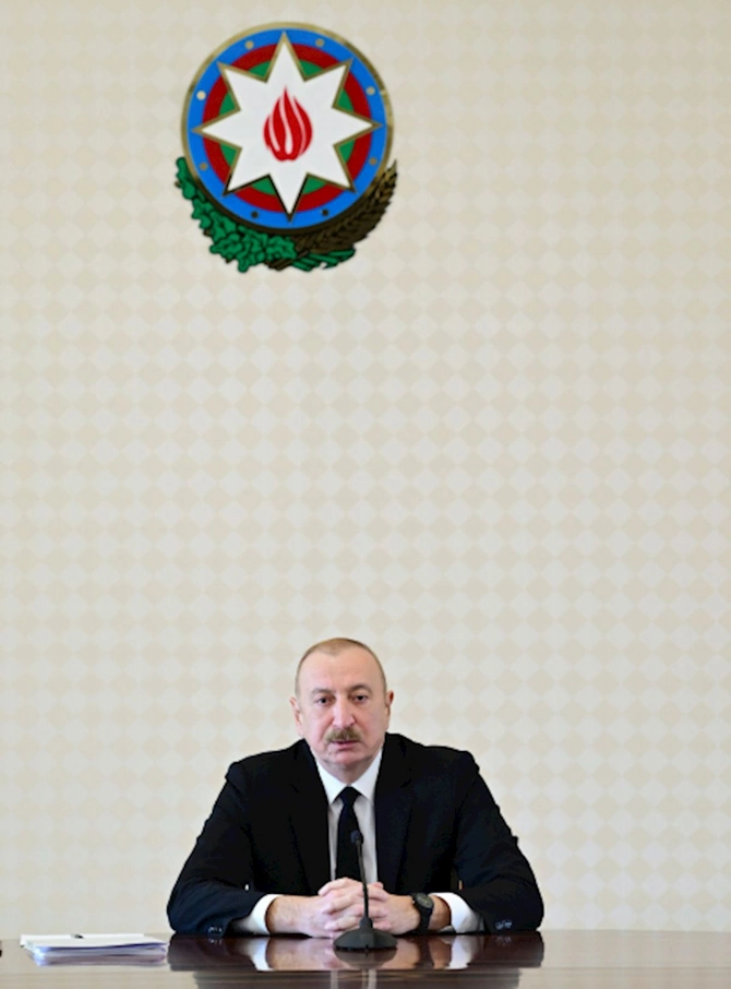 Prezident İlham Əliyevin sədrliyi ilə kənd təsərrüfatı məsələlərinə həsr olunmuş müşavirə keçirilib — FOTOLAR (YENİLƏNİB)
