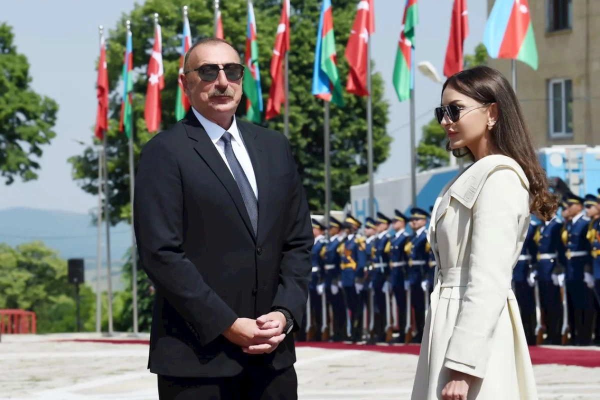 Milli Məclis İlham Əliyev və Mehriban Əliyevanı təbrik edib