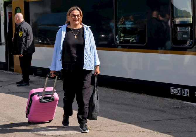 Bakı–Tbilisi qatarının Tbilisiyə ilk səfəri tamamlandı — FOTOLAR