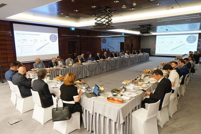CGE Azerbaijan və Rotas Consulting ESG və davamlılıq üzrə birgə təqdimat keçirdi — FOTOLAR