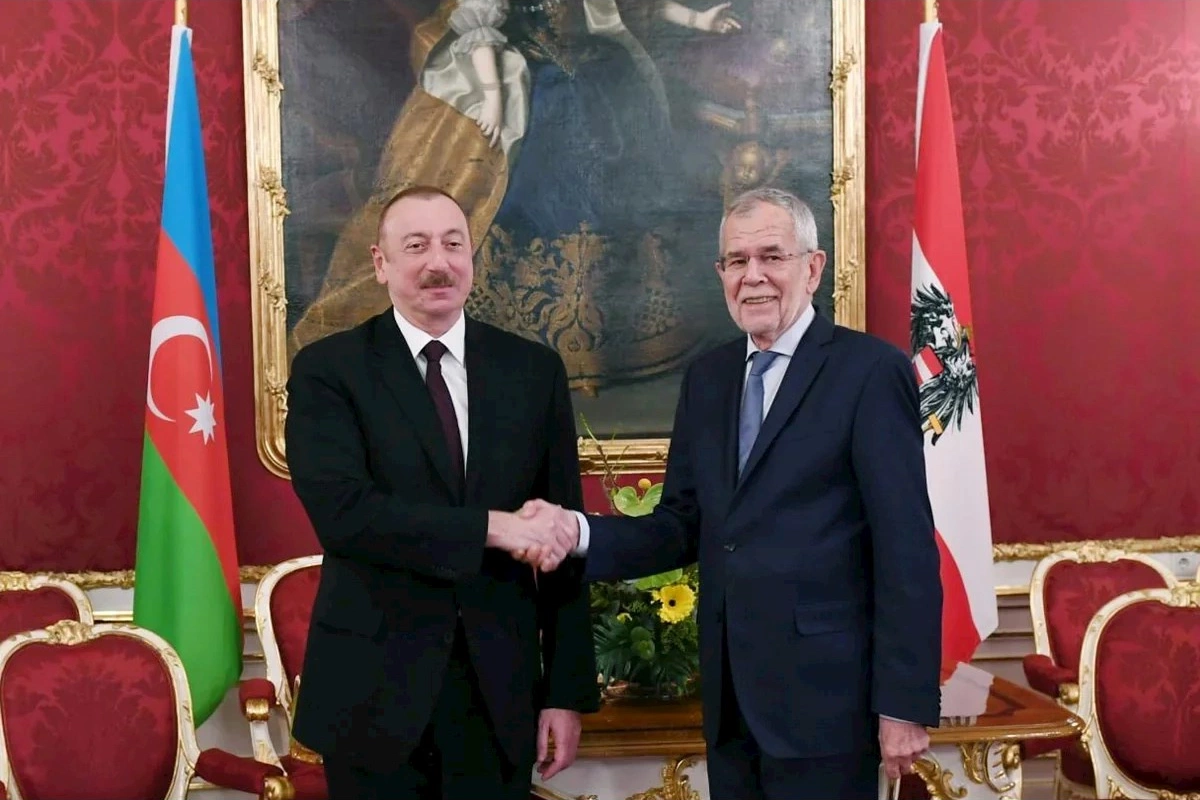 Avstriya Prezidenti Azərbaycan liderinə təbrik ünvanlayıb
