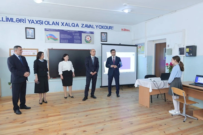 Nazir Qaxda tədris prosesi ilə tanış olub — FOTOLAR