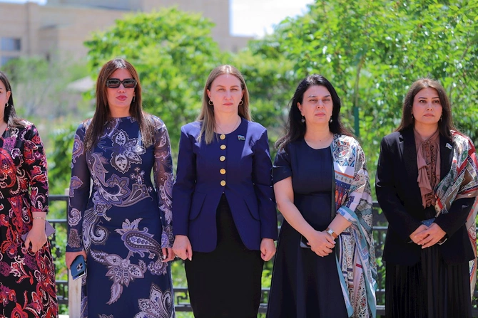 Möminə Xatun türbəsi ətrafında “Yeləni” kəlağayı kolleksiyası TƏQDİM OLUNDU—FOTO—VİDEO