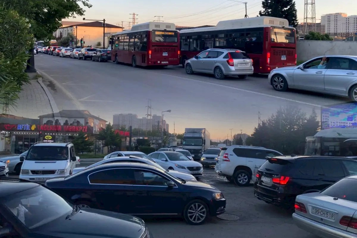 Bakının bu ərazisində yola görə uzun tıxaclar yaranır — FOTOLAR