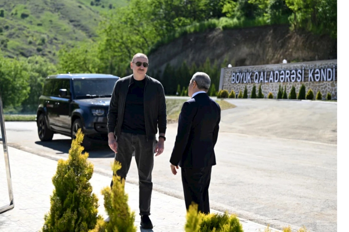 İlham Əliyev Şuşanın Böyük Qaladərəsi kəndində görülən işlərlə tanış olub