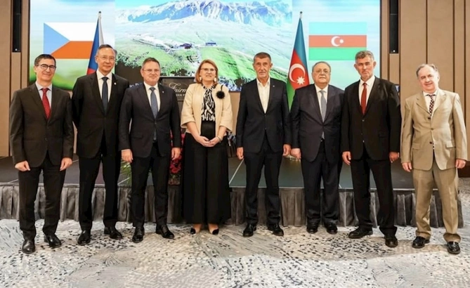 Çexiyada Azərbaycanın Müstəqillik Günü münasibətilə qəbul təşkil edilib — FOTOLAR Çexiyada Azərbaycanın Müstəqillik Günü münasibətilə qəbul təşkil edilib — FOTOLAR