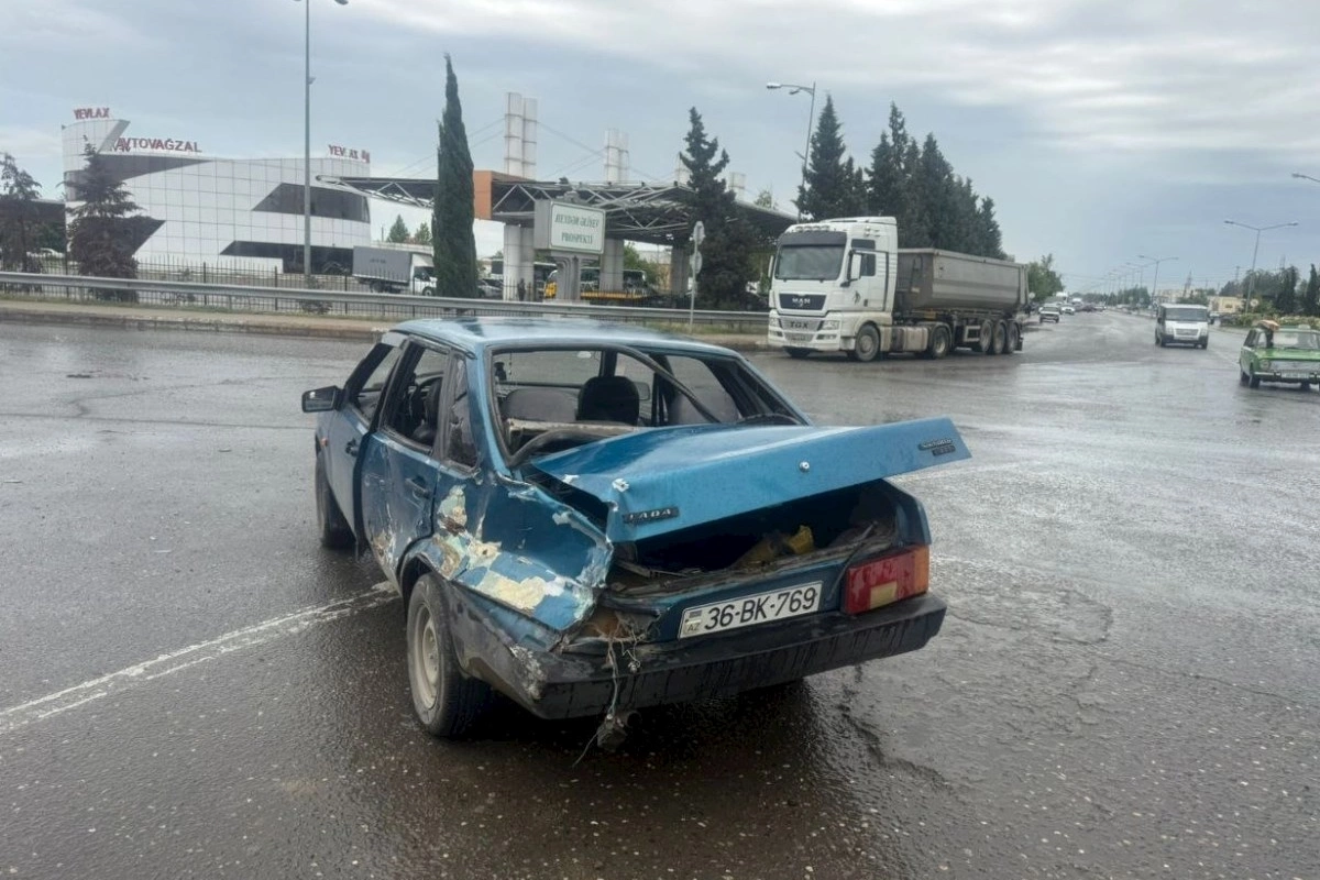Yevlaxa toya gedənlər qəzaya düşdü — Yaralılar var (FOTO)