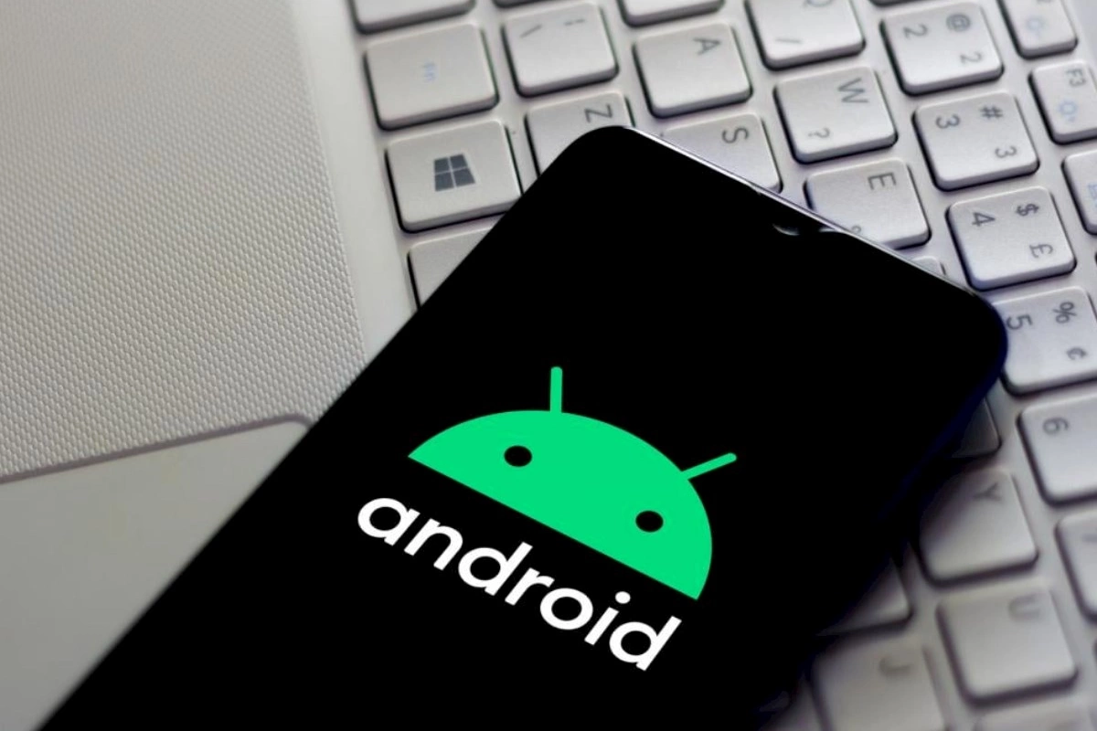 2026-cı ildə təhlükəsiz şəkildə ala biləcəyiniz 5 köhnə smartfon seçildi