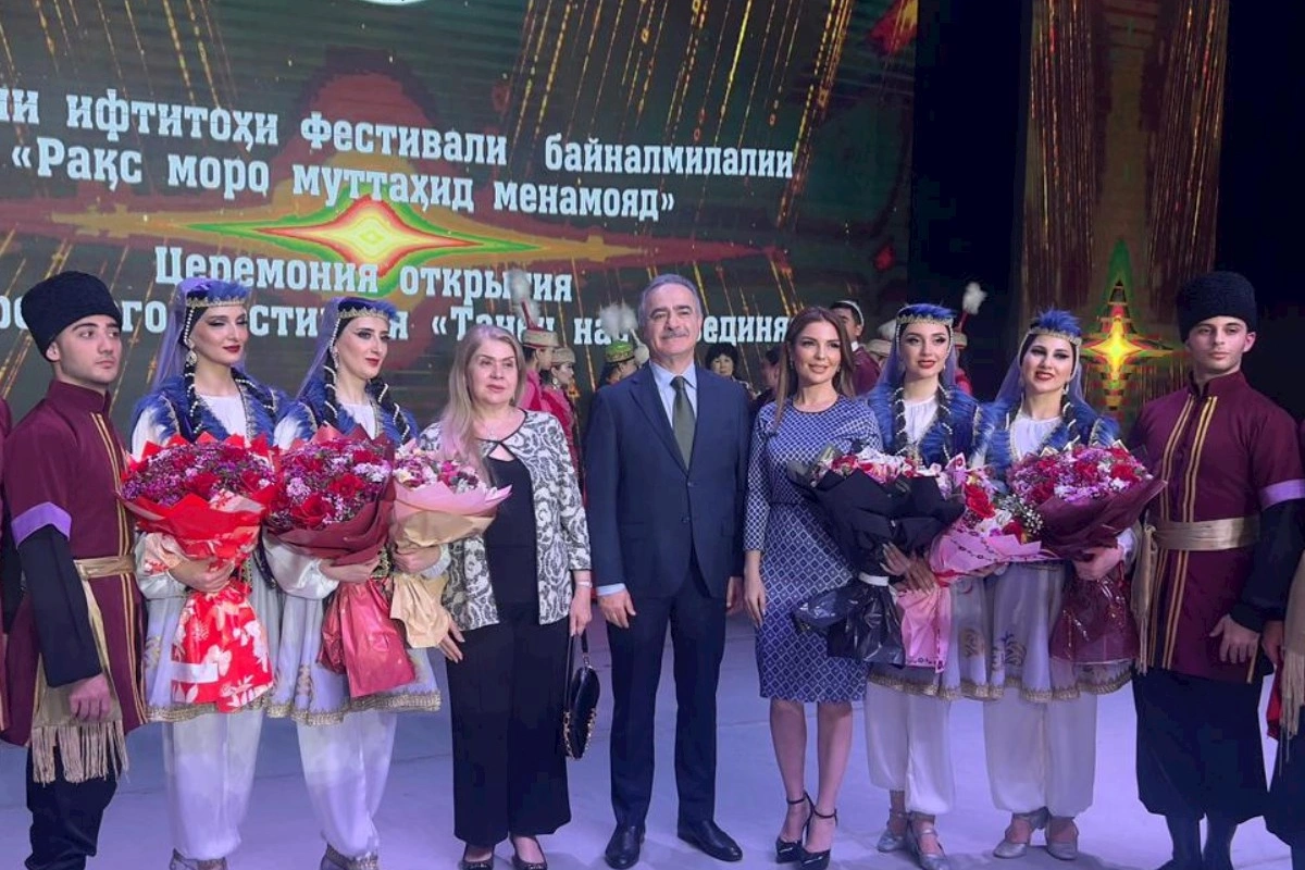 Düşənbədə “Rəqs bizi birləşdirir” beynəlxalq rəqs festivalı keçirilib — FOTO