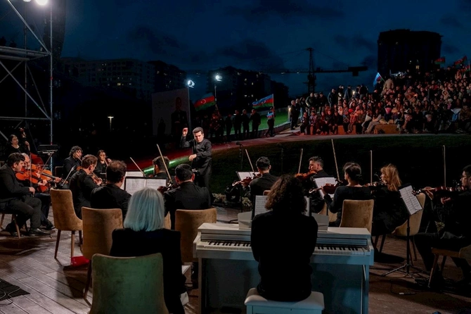 Bakıda klassik musiqi konserti keçirildi — FOTOLAR