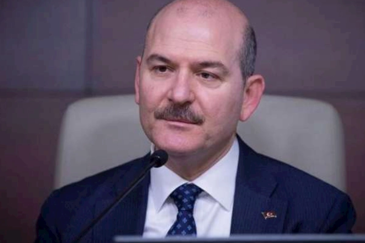 ​Həftədə 1 gün işləyir, ayda 450 min alır