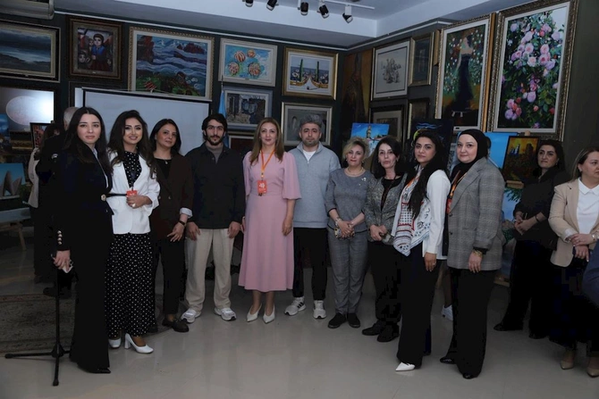 “Memarlıqda əbədiləşən lider” sərgisi keçirilib — FOTOLAR “Memarlıqda əbədiləşən lider” sərgisi keçirilib — FOTOLAR