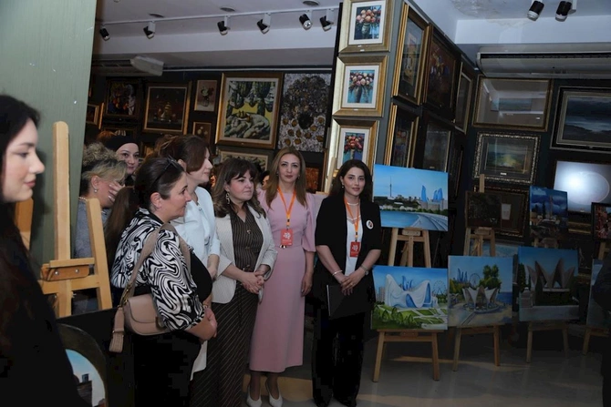 “Memarlıqda əbədiləşən lider” sərgisi keçirilib — FOTOLAR “Memarlıqda əbədiləşən lider” sərgisi keçirilib — FOTOLAR