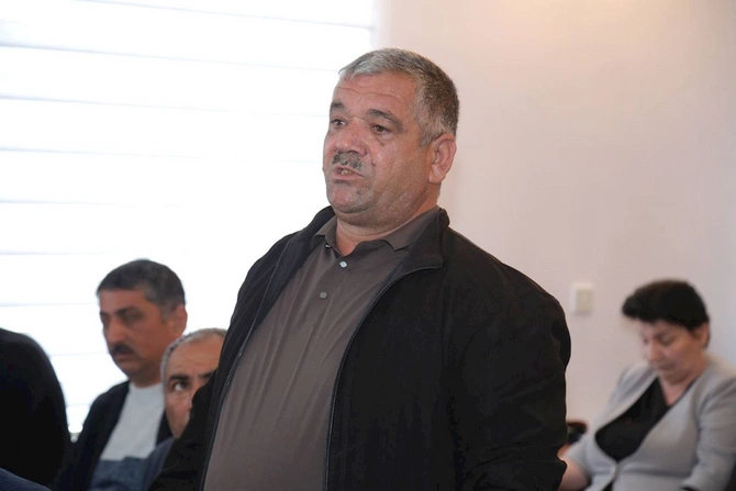 İcra başçısı sakinləri dinlədi, tapşırıqlar verdi — FOTOLAR İcra başçısı sakinləri dinlədi, tapşırıqlar verdi — FOTOLAR