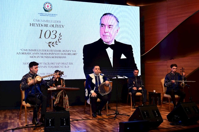 Heydər Əliyev və mədəni dəyərlər mövzusunda konfrans keçirilib — FOTOLAR Heydər Əliyev və mədəni dəyərlər mövzusunda konfrans keçirilib — FOTOLAR