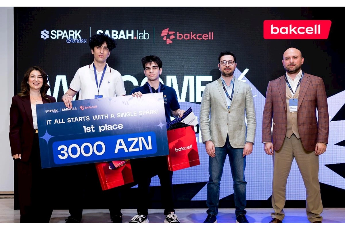 Bakcell “Spark @ LANDAU” proqramının innovasiya tərəfdaşıdır — FOTOLAR