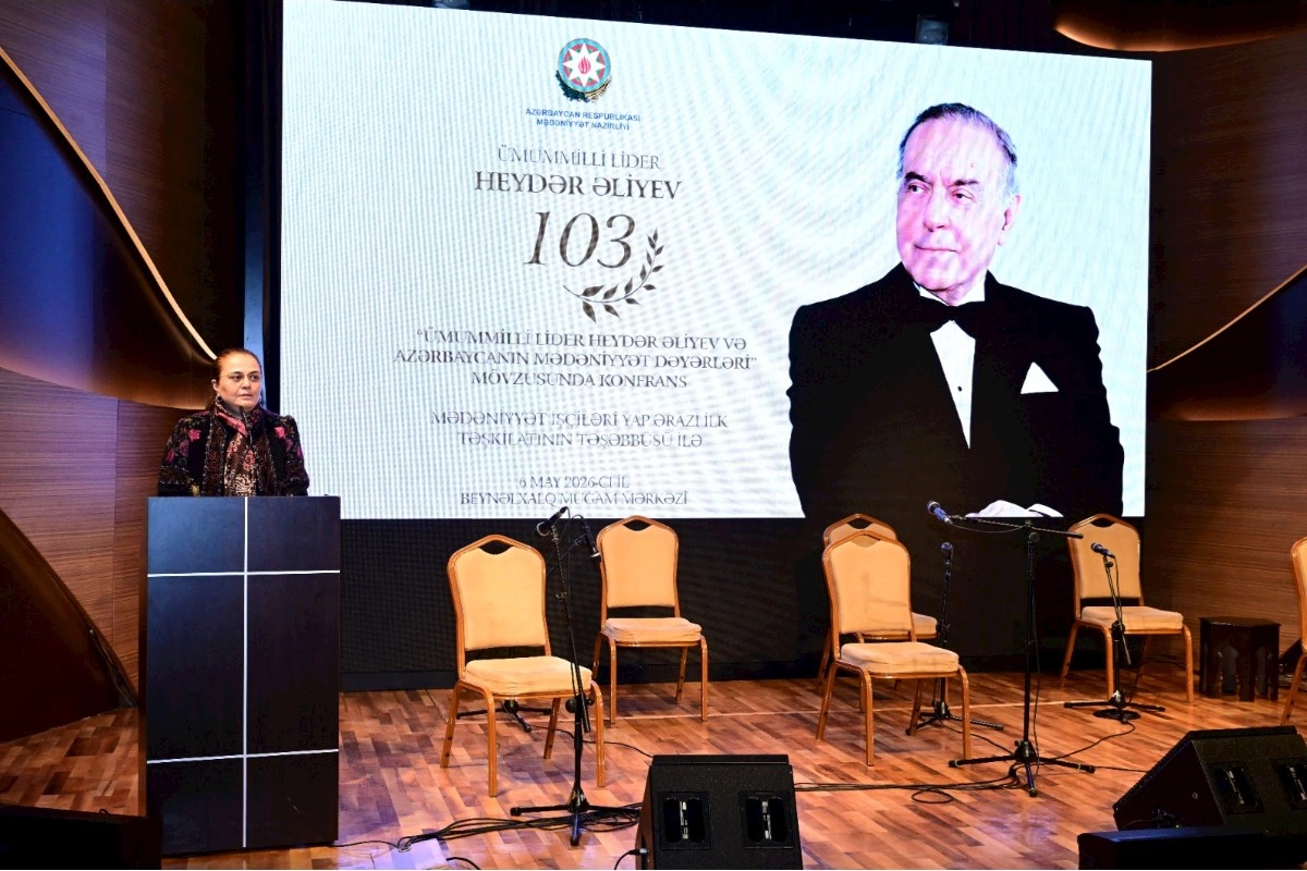 “Ümummilli Lider Heydər Əliyev və Azərbaycanın mədəniyyət dəyərləri” mövzusunda konfrans keçirilib — FOTOLAR