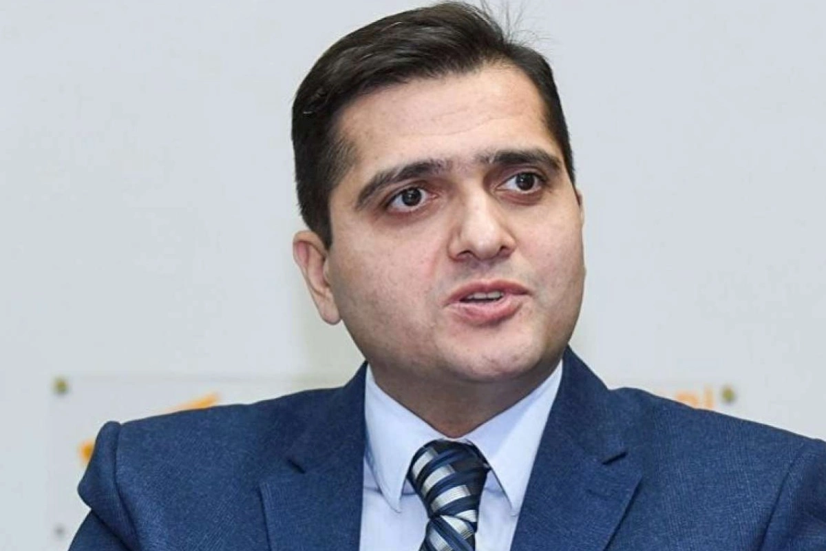 Rusiya rəsmiləri küçə xuliqanları səviyyəsinə enib