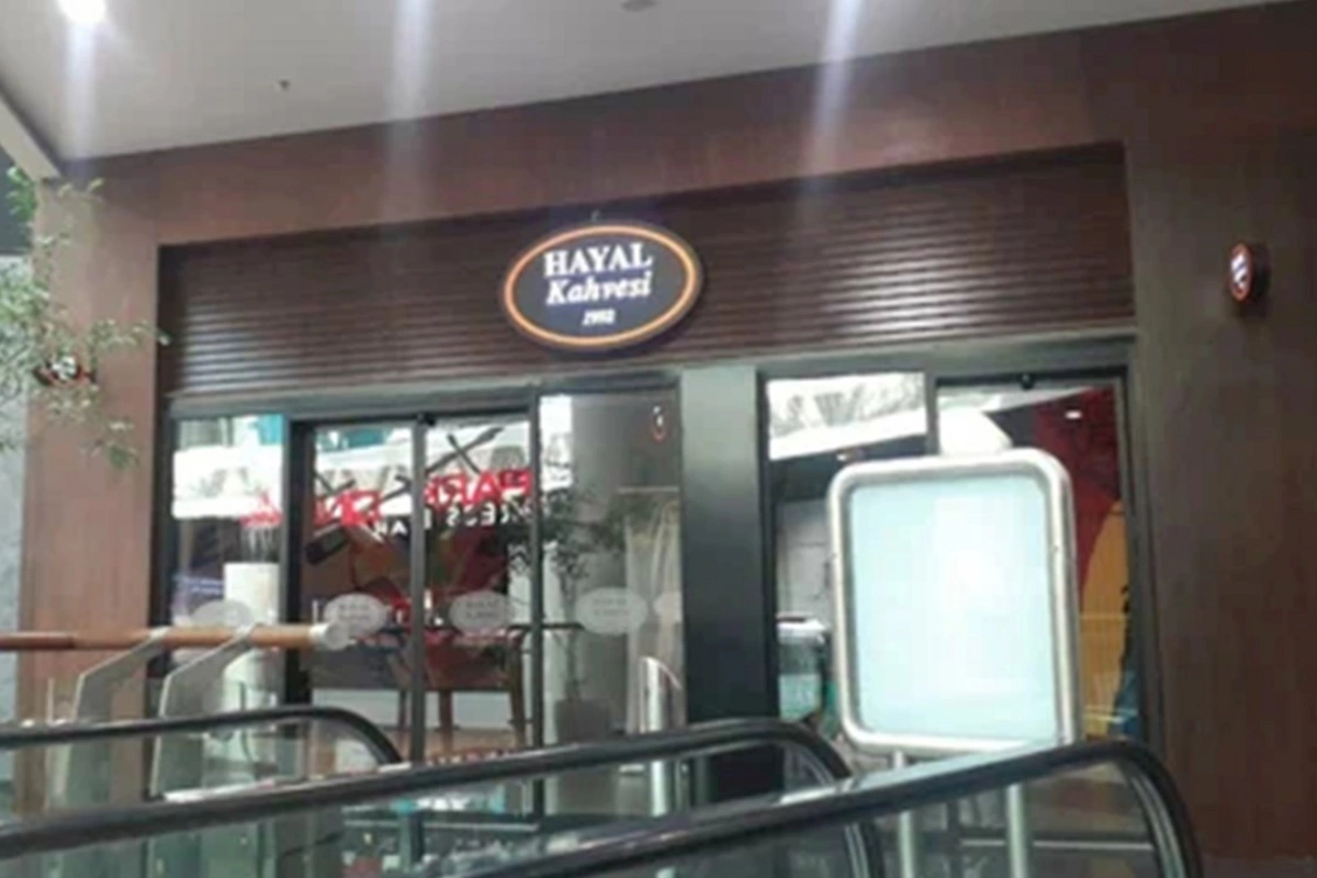 Hayal Kahvesində istehlaka yararsız qida məhsulları aşkarlandı — FOTO