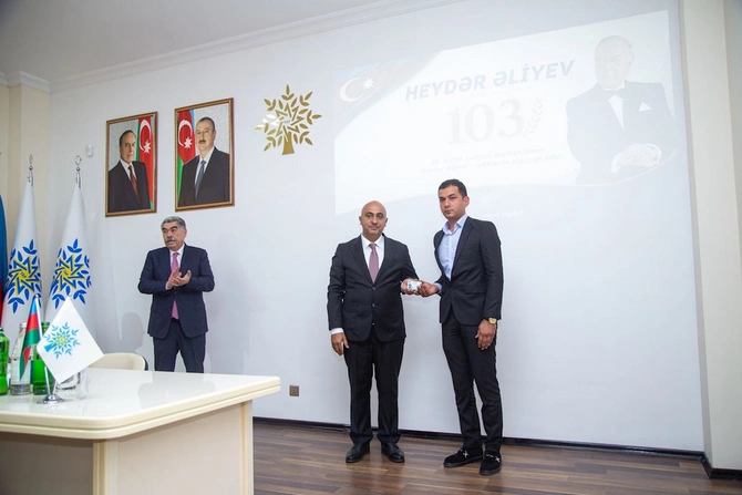 Salyanda Heydər Əliyevin anadan olmasının 103-cü ildönümünə həsr olunmuş tədbir keçirildi — FOTOLAR