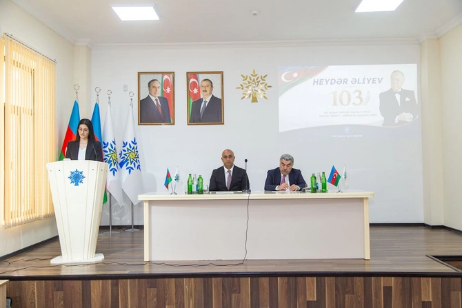 Salyanda Heydər Əliyevin anadan olmasının 103-cü ildönümünə həsr olunmuş tədbir keçirildi — FOTOLAR