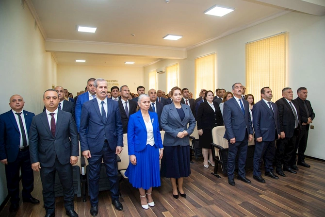 Salyanda Heydər Əliyevin anadan olmasının 103-cü ildönümünə həsr olunmuş tədbir keçirildi — FOTOLAR