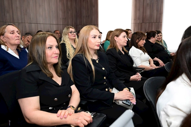 Heydər Əliyev mərkəzlərinin fəaliyyətinə həsr olunan müşavirə keçirilib — FOTOLAR