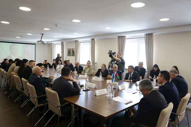 Ümummilli Liderin anadan olmasının 103-cü ildönümü Həştərxanda qeyd edildi — FOTOLAR