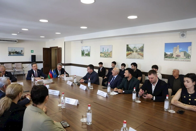 Ümummilli Liderin anadan olmasının 103-cü ildönümü Həştərxanda qeyd edildi — FOTOLAR
