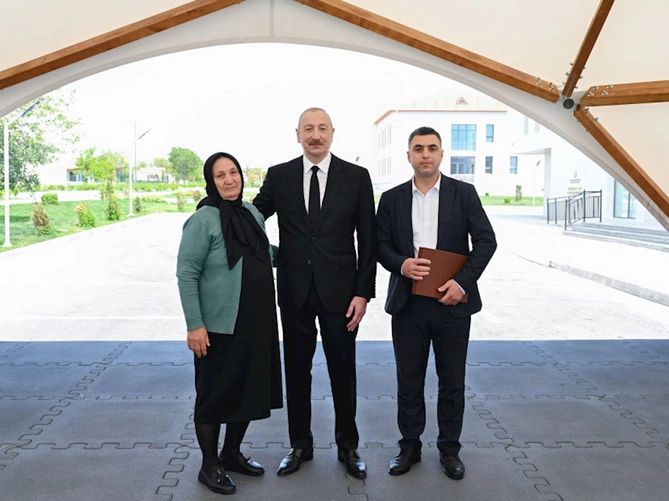İlham Əliyev və Mehriban Əliyeva Cəbrayıla səfər ediblər — FOTOLAR İlham Əliyev və Mehriban Əliyeva Cəbrayıla səfər ediblər — FOTOLAR