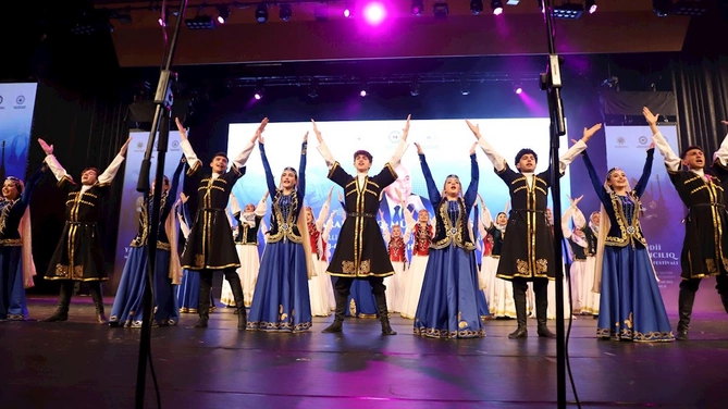Bədii yaradıcılıq müsabiqə-festivalının yekun konserti keçirildi — FOTOLAR