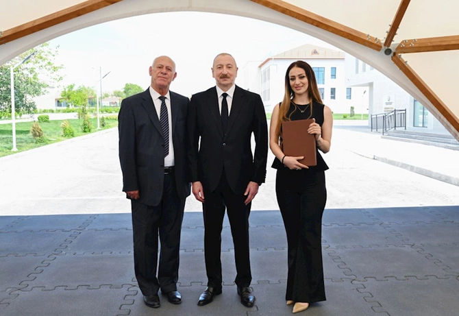 İlham Əliyev və Mehriban Əliyeva Cəbrayıla səfər ediblər — FOTOLAR İlham Əliyev və Mehriban Əliyeva Cəbrayıla səfər ediblər — FOTOLAR